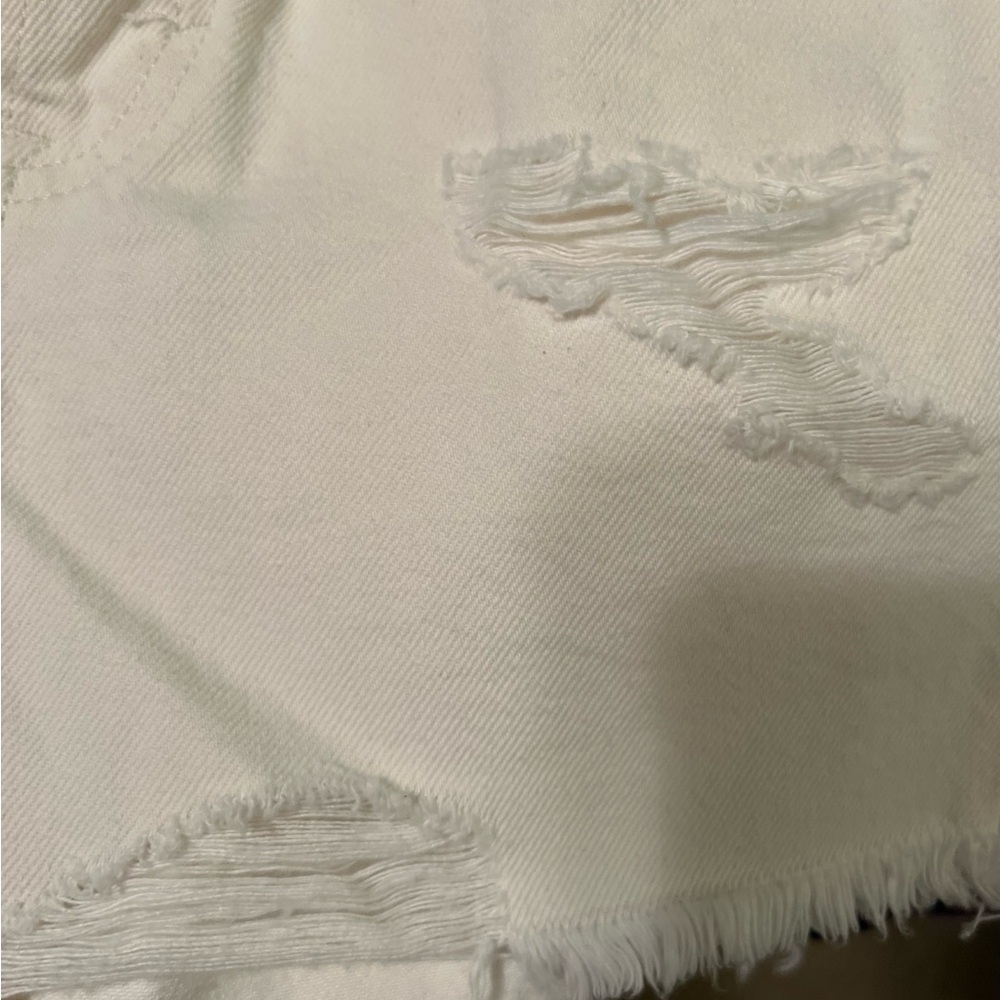 We The Free People Twentyfour White Makai Cutoff Denim Shorts NWR 24 #2507 - Picture 11 of 15